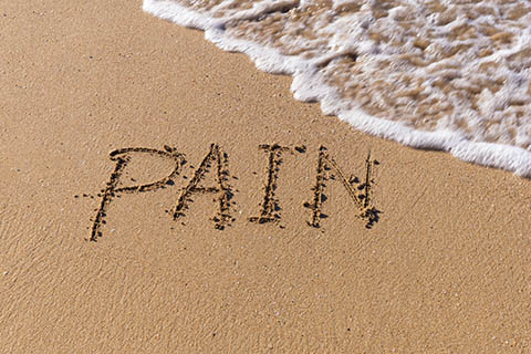 כאב יכול להימחק בחול
